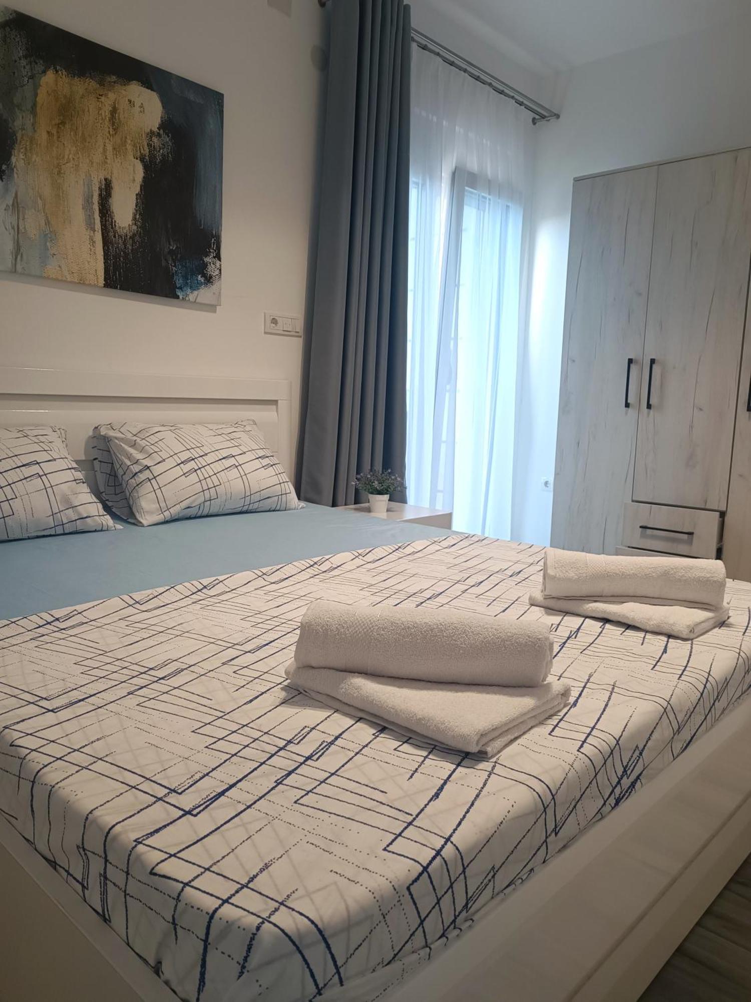 Eden Apartments Tivat Exterior photo